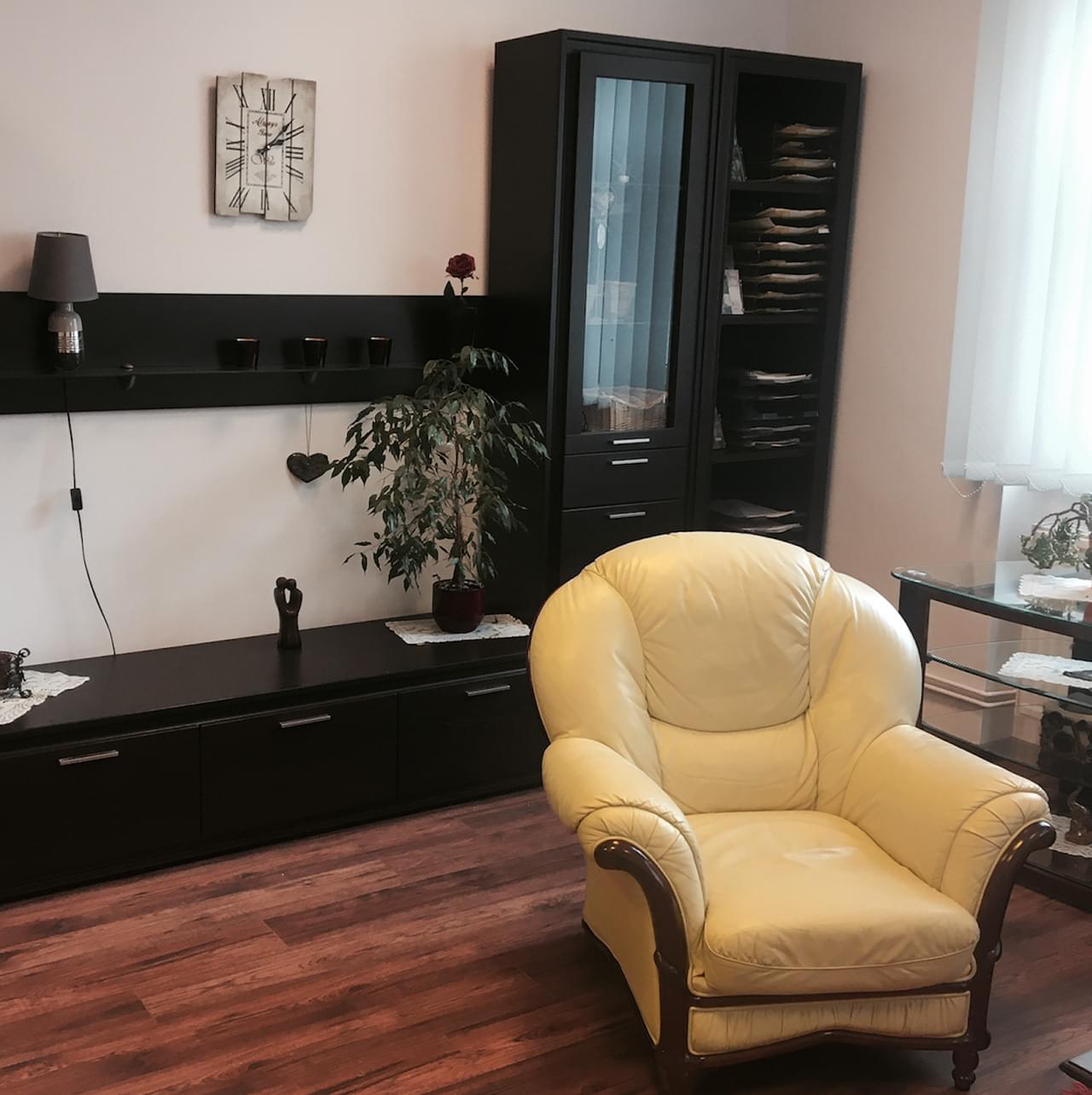 Chłopiec podczas terapii.